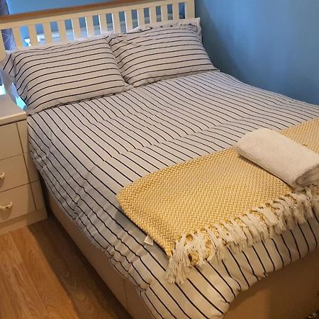 Crystal House 10Min To Manchester City Centre Ideal For Work And Leisure Bagian luar foto