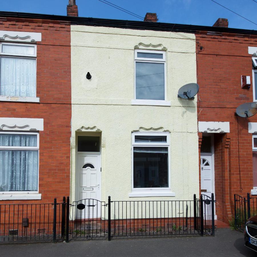Crystal House 10Min To Manchester City Centre Ideal For Work And Leisure Bagian luar foto