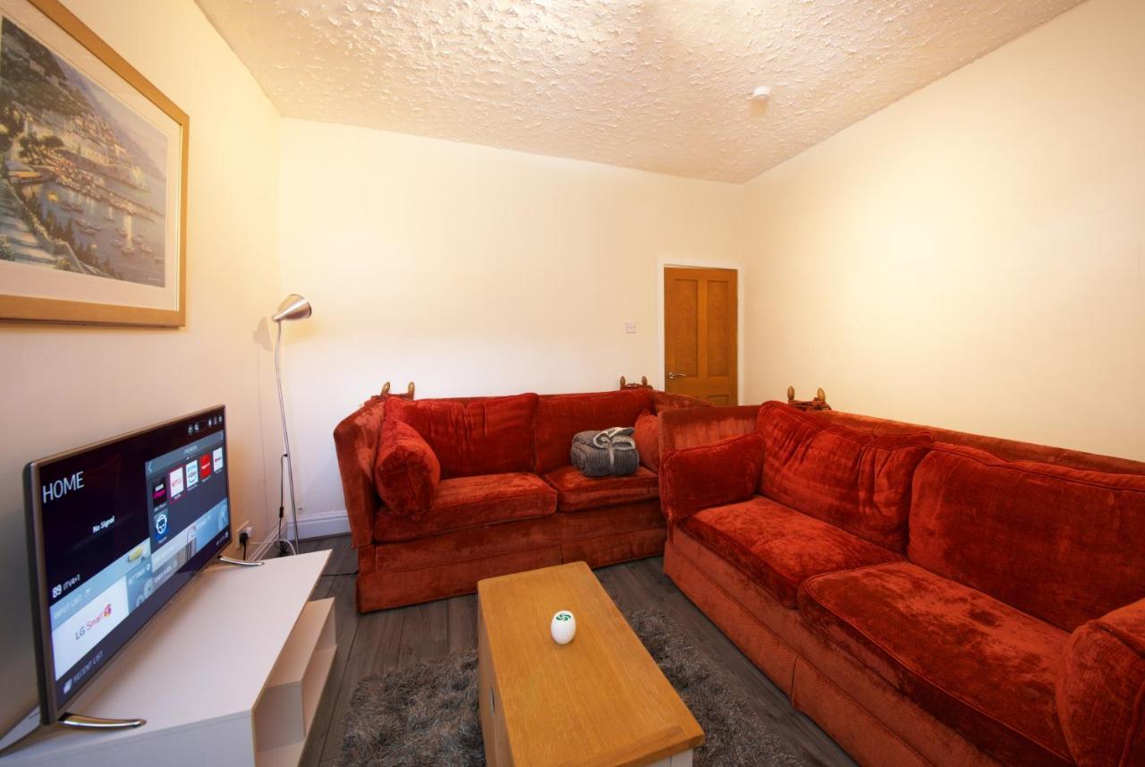 Crystal House 10Min To Manchester City Centre Ideal For Work And Leisure Bagian luar foto