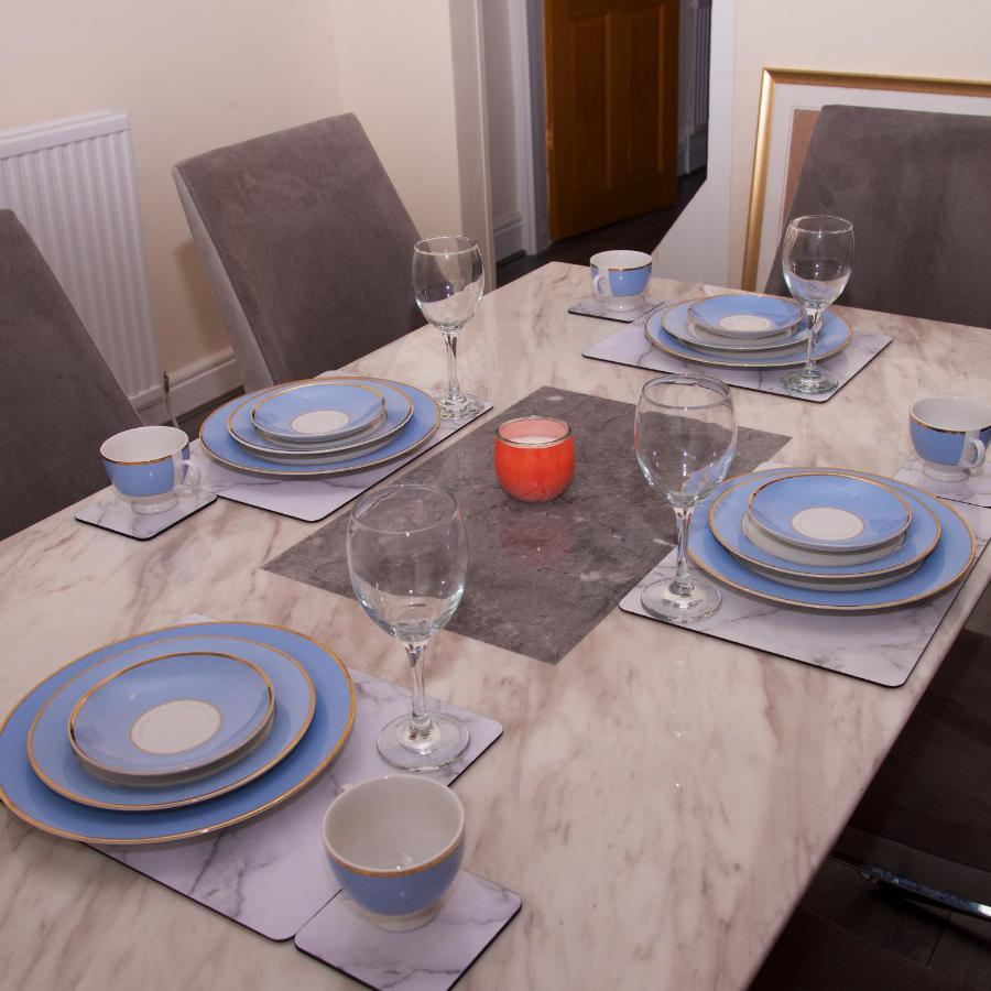 Crystal House 10Min To Manchester City Centre Ideal For Work And Leisure Bagian luar foto
