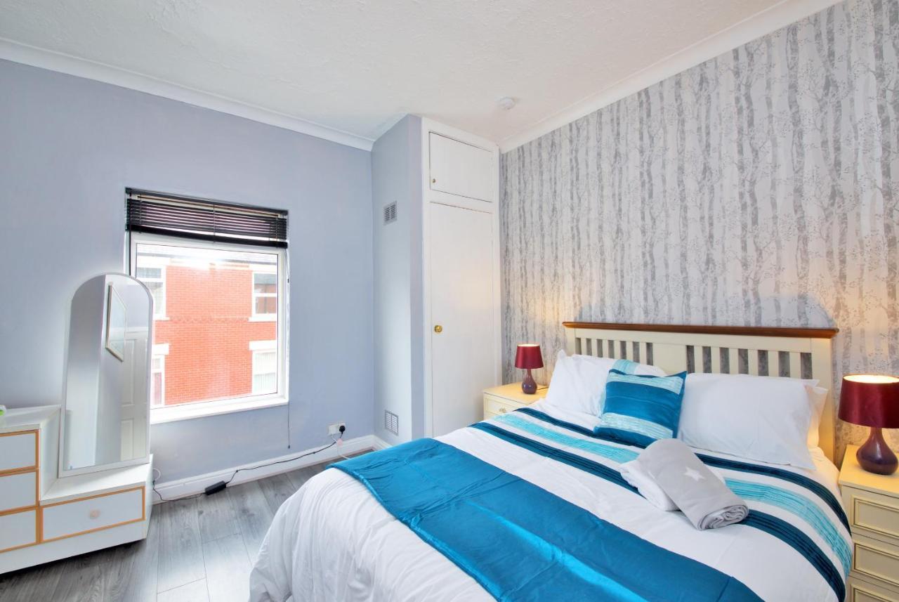 Crystal House 10Min To Manchester City Centre Ideal For Work And Leisure Bagian luar foto