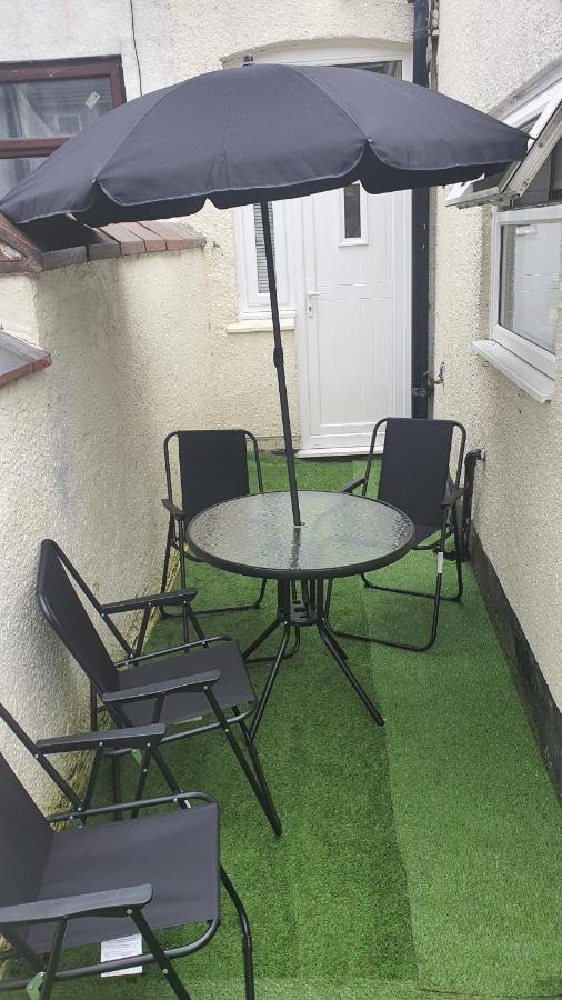 Crystal House 10Min To Manchester City Centre Ideal For Work And Leisure Bagian luar foto